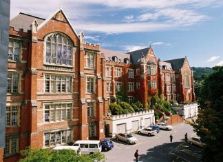 Trường Victoria University of Wellington